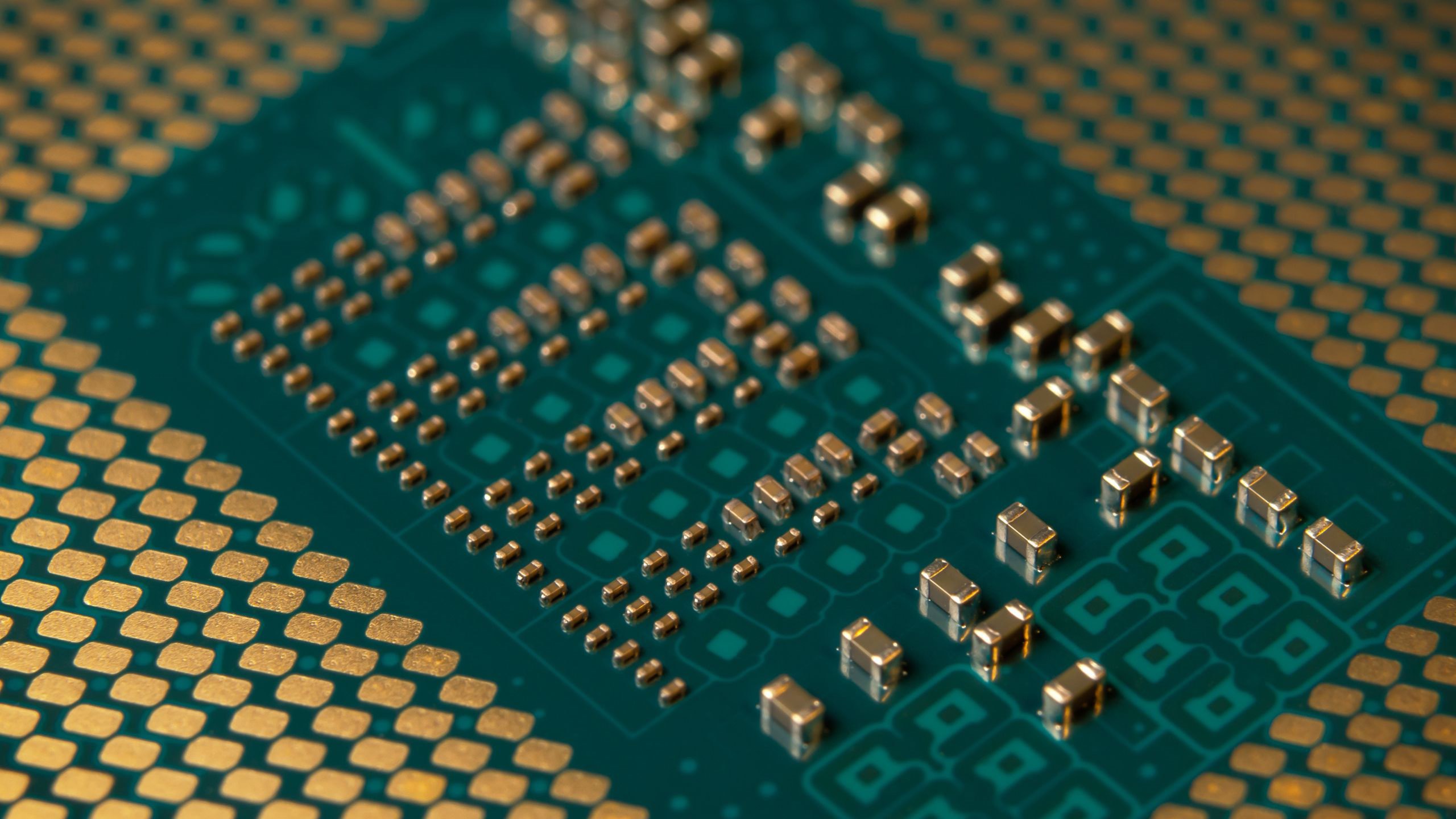 Tool connectivity in, metrology data out